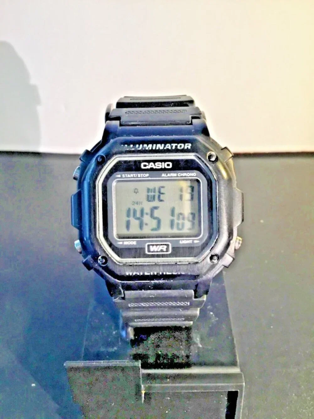 Casio F‑108WH Digital Watch – Black Resin – New Battery – Tested & Working